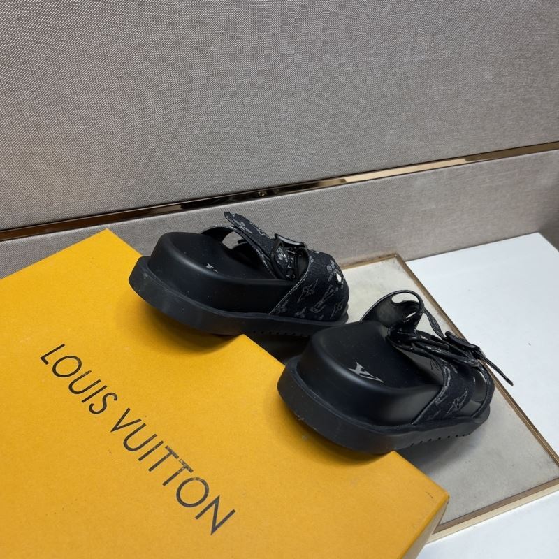 Louis Vuitton Slippers